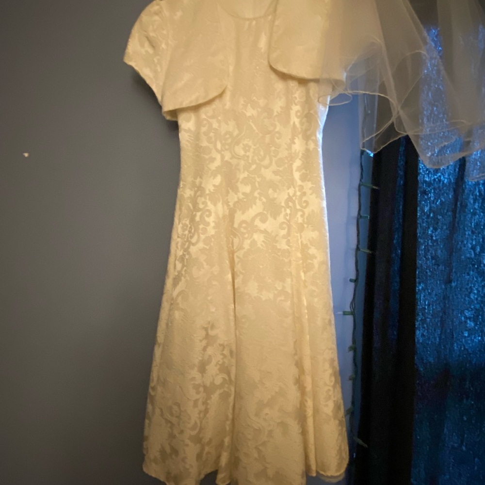 Elegant Cream Lace Dress with Cape